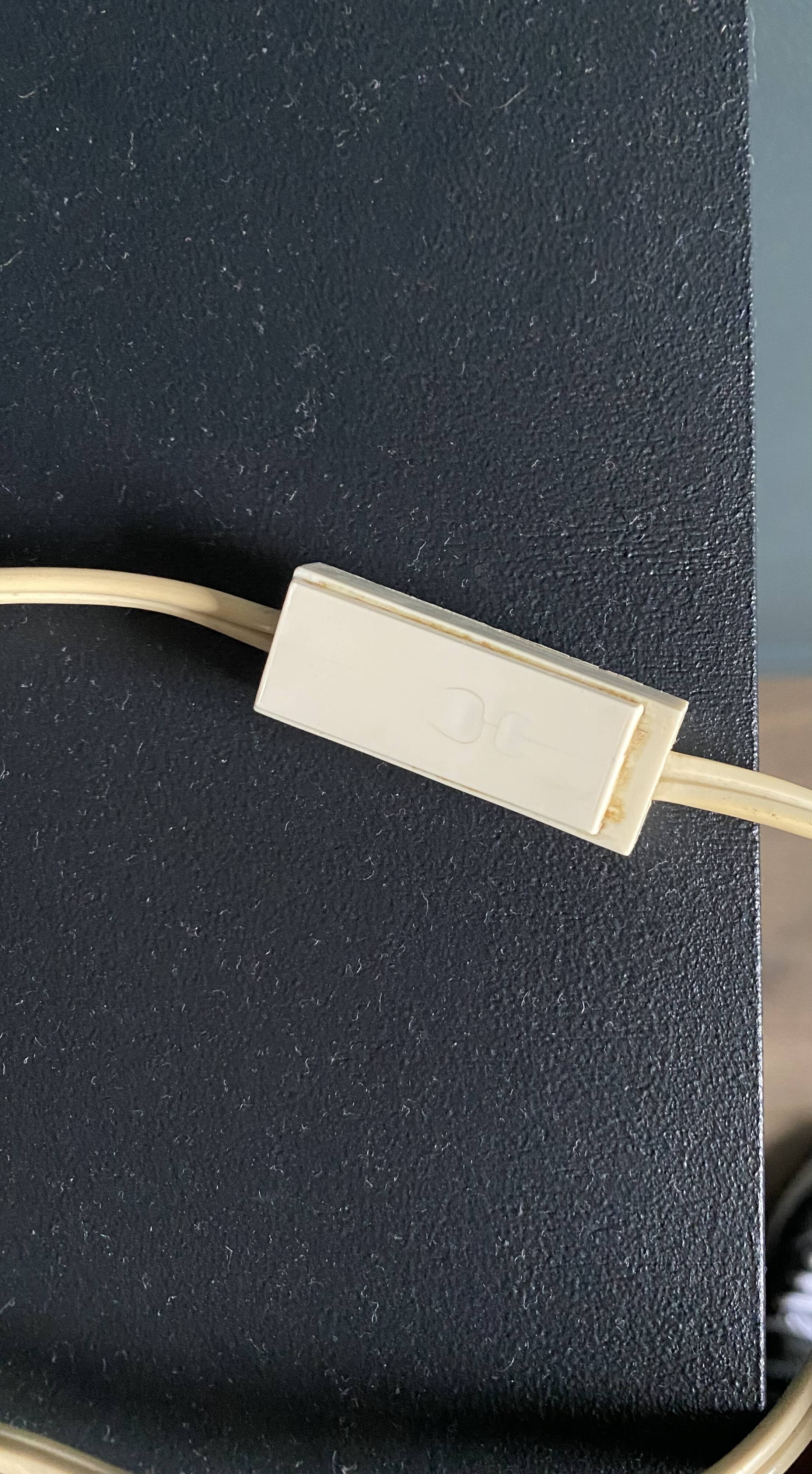 Lampe en cristal Vannes France -Pied sculpté avec étiquette d'origine