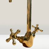 Solid brass faucet