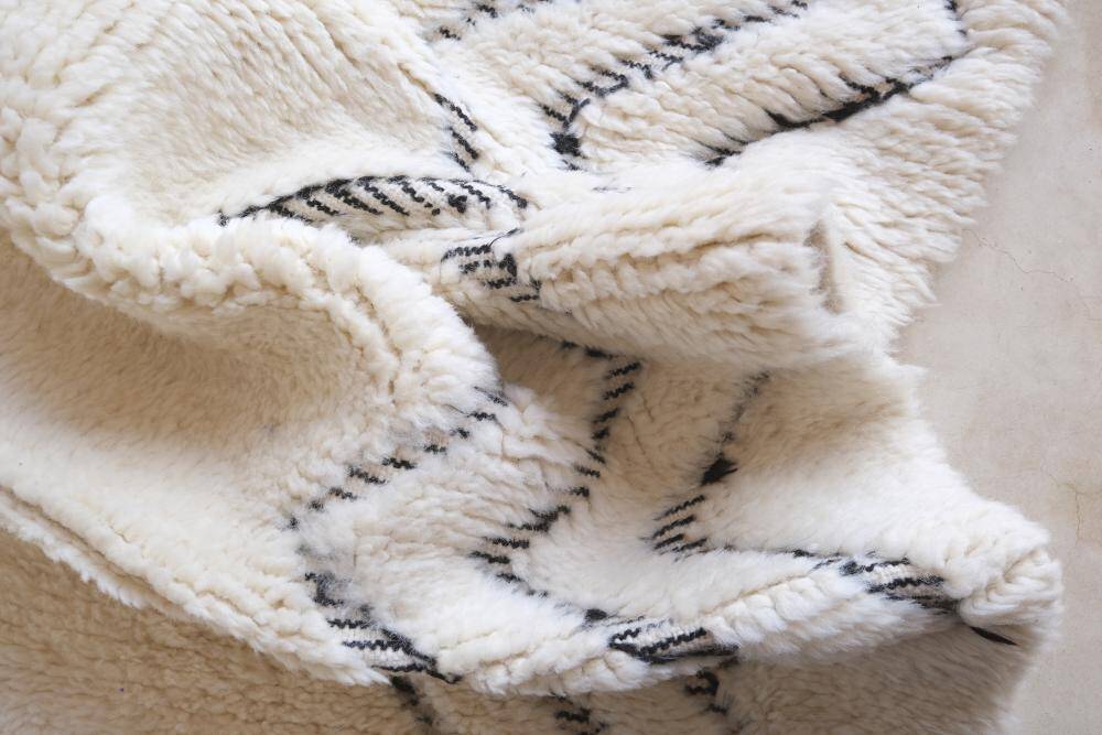 Moroccan Beni Ourain rug - 282 x 207 cm