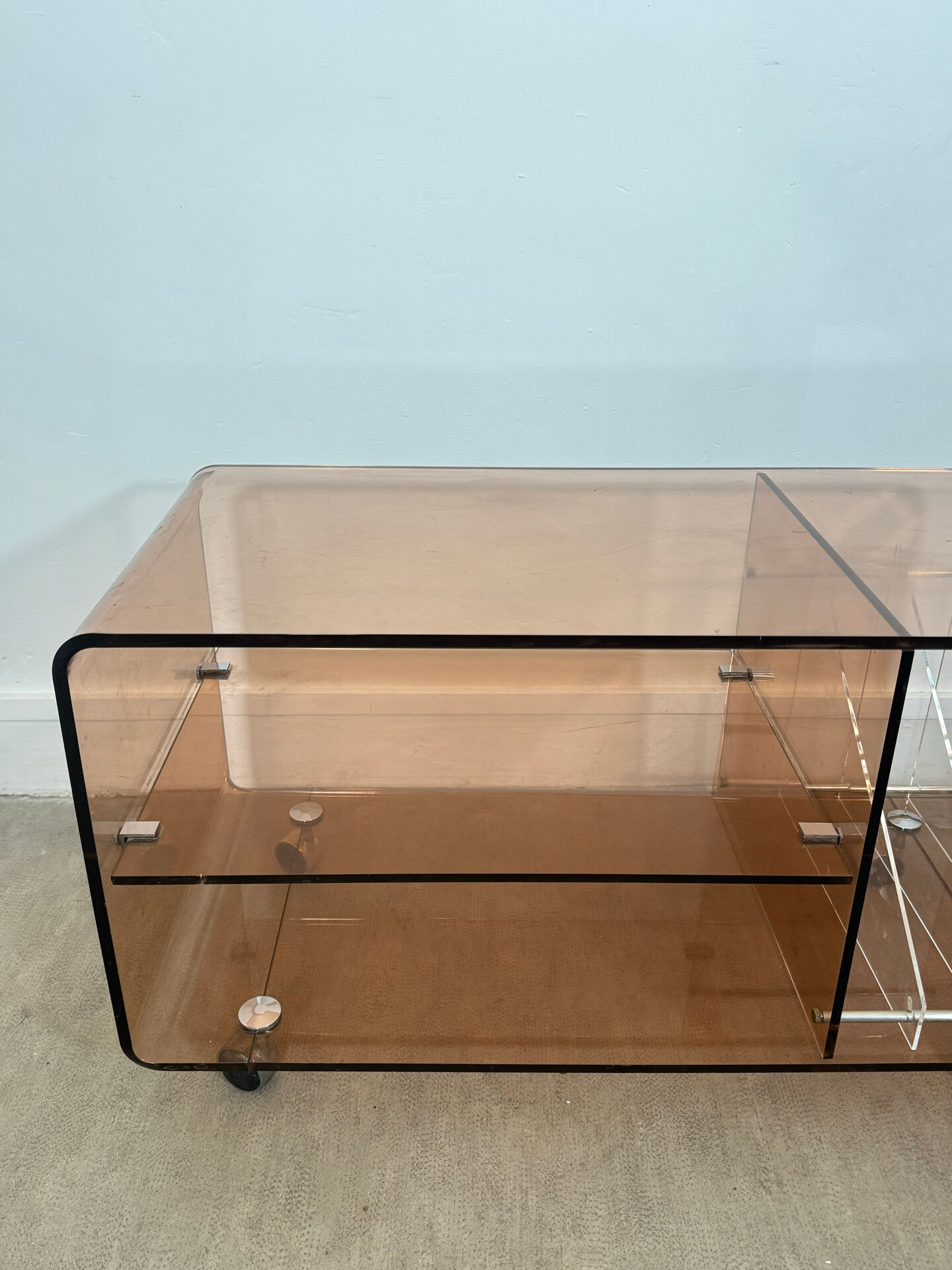 Hi-fi furniture in Plexiglas by Michel Dumas for Roche Bobois.