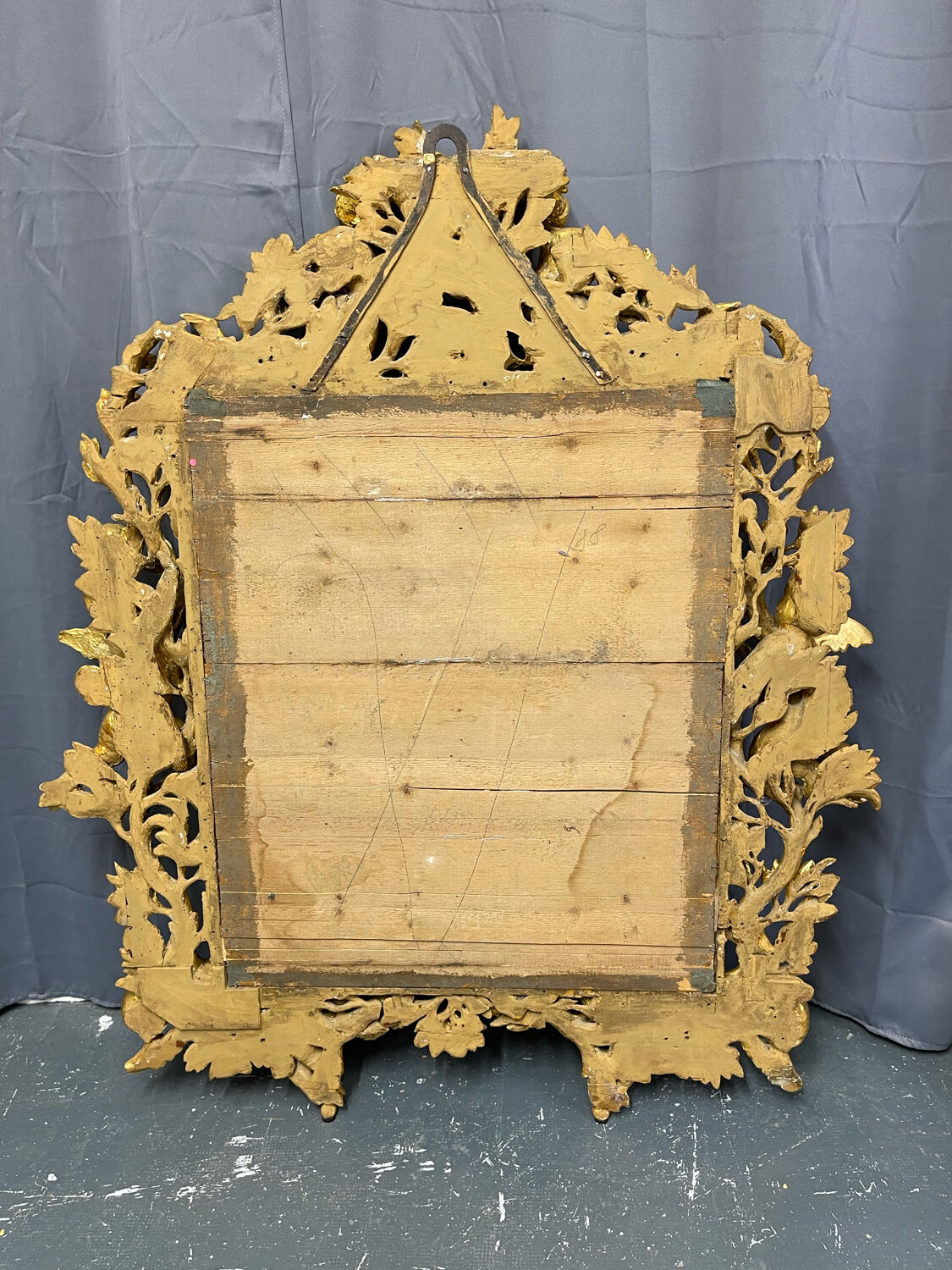 Mirror XVIIIth italian baroque 142x118cm