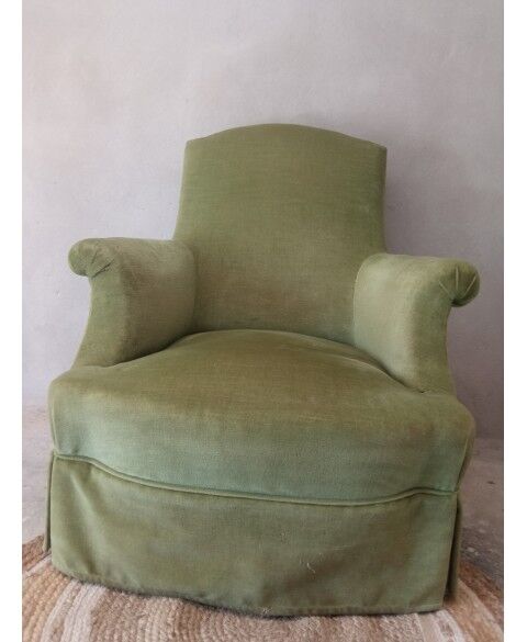 Green toad armchair