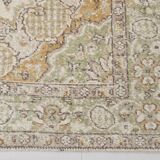 5x9 Light Green & Beige Madallion Corners Vintage Rug, 166x268Cm