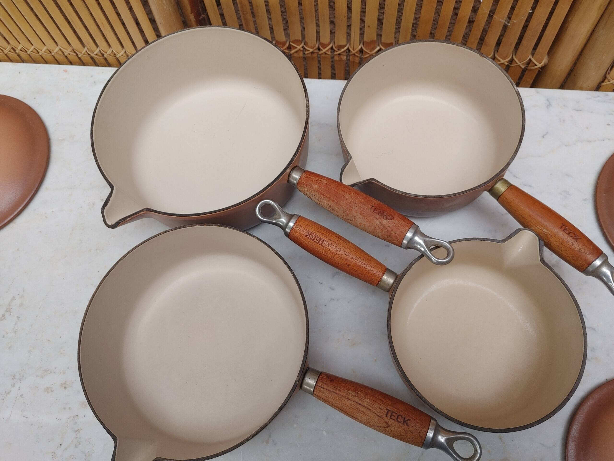 Le Creuset enameled cast iron - Set of 4 saucepans with lids