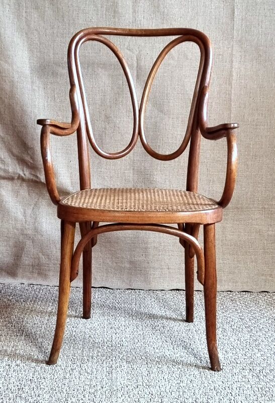 Armchair Kohn bistro /office n°243 of 1909 ca