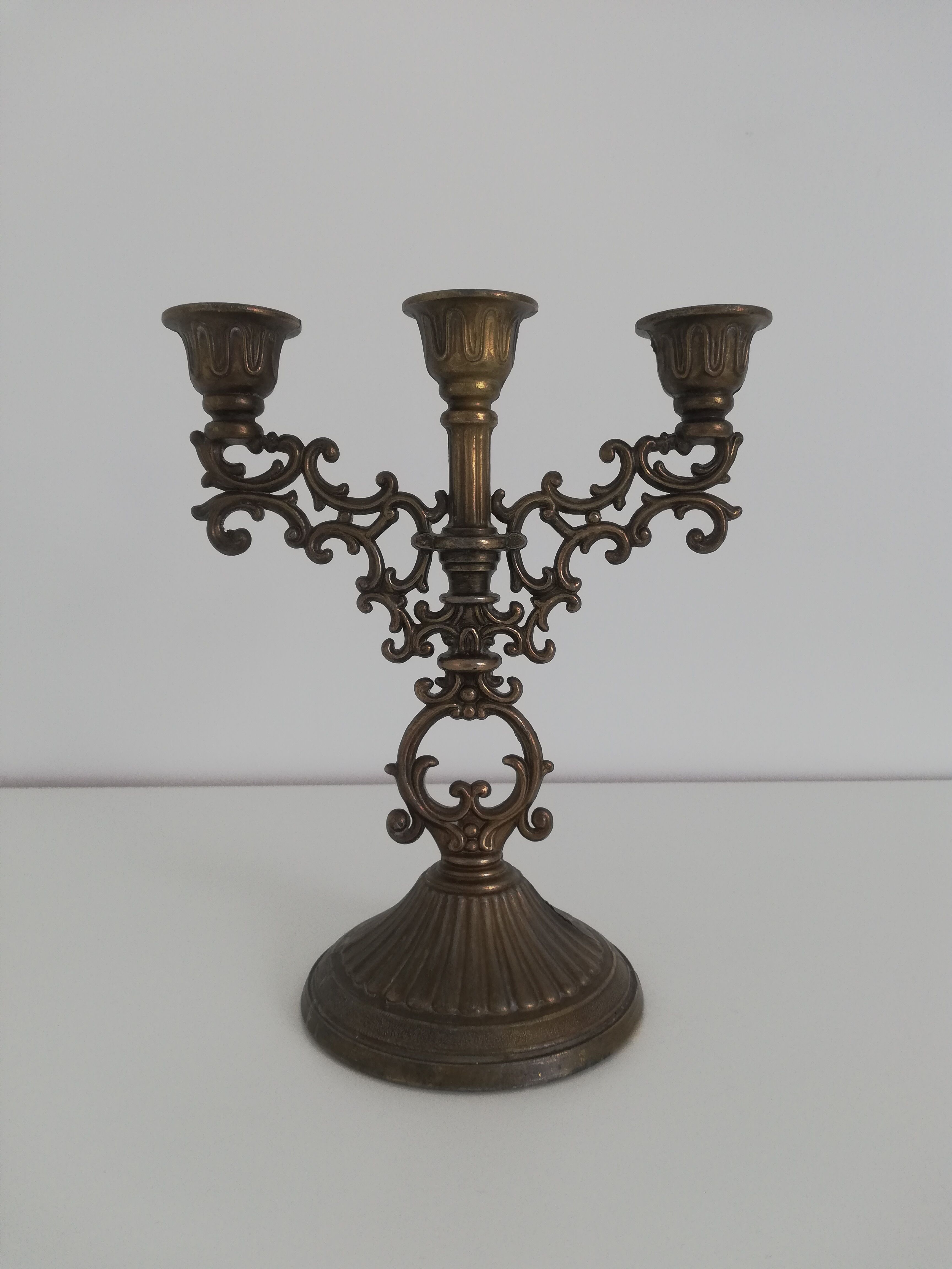 Vintage 3-burner chandelier