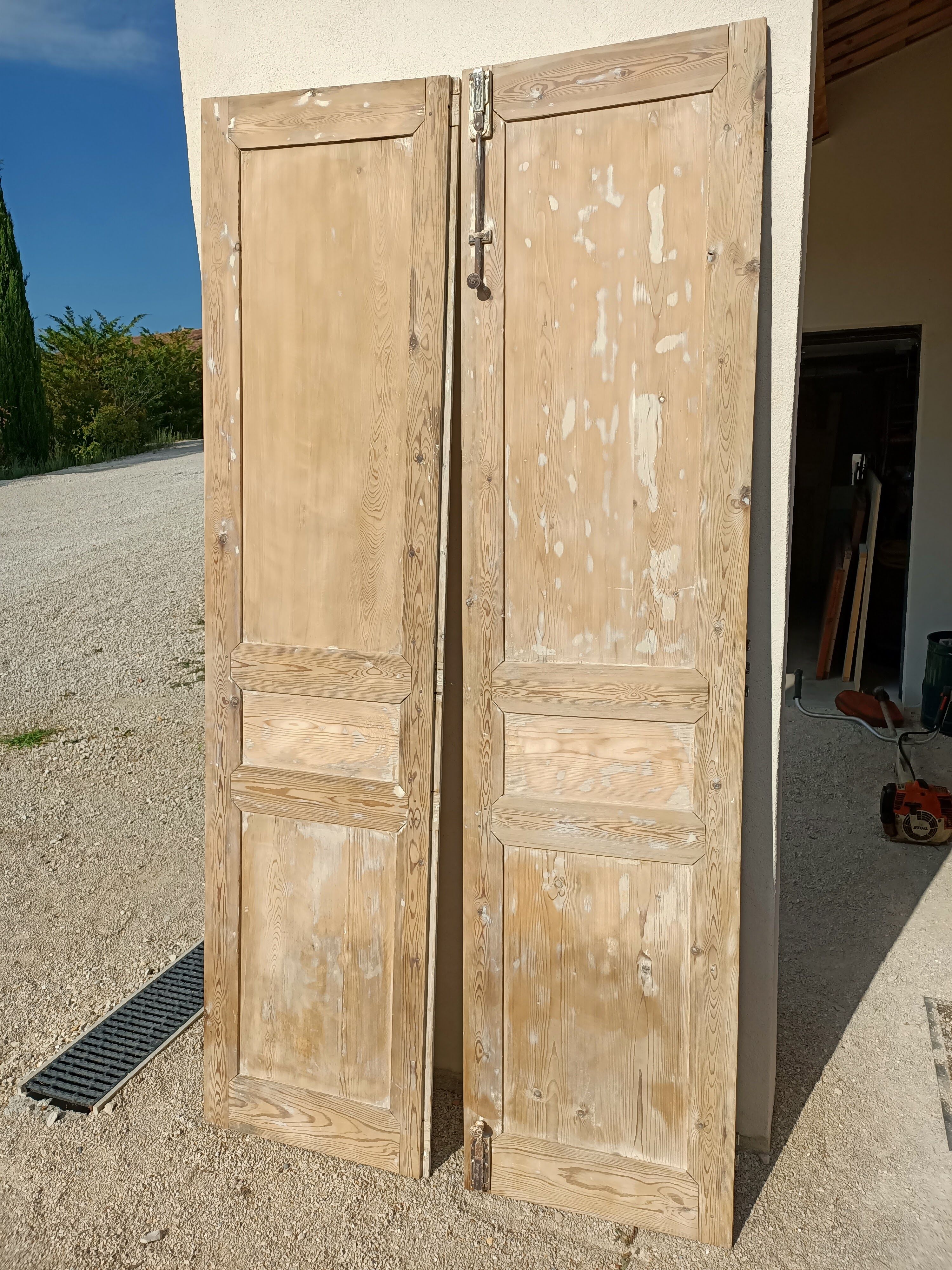 Old doors 232x113