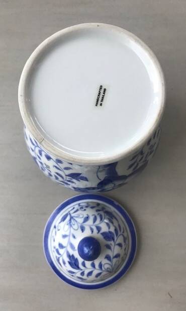 Pot, bonbonnière asiatique
