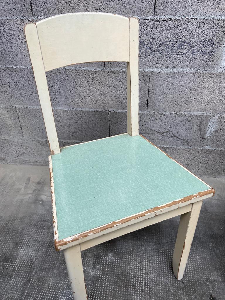 Paire de chaises en bois & formica vintage 1950