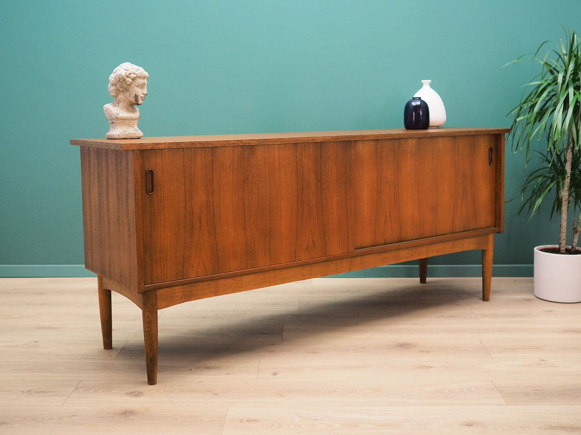 Sideboard teak, Danish design, 60