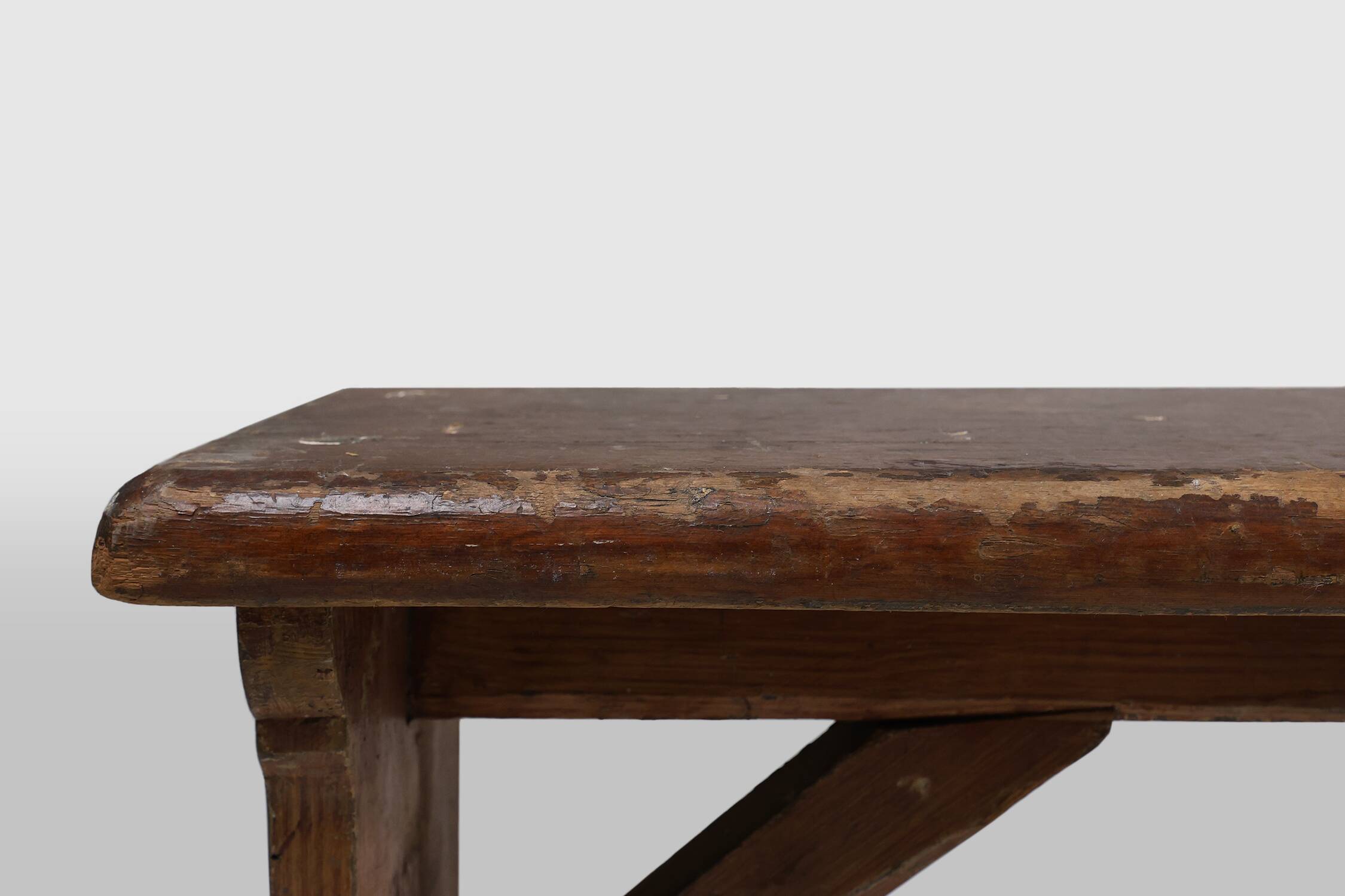 Rustic French bench in oak with carvings and nice patina, ca. 1850