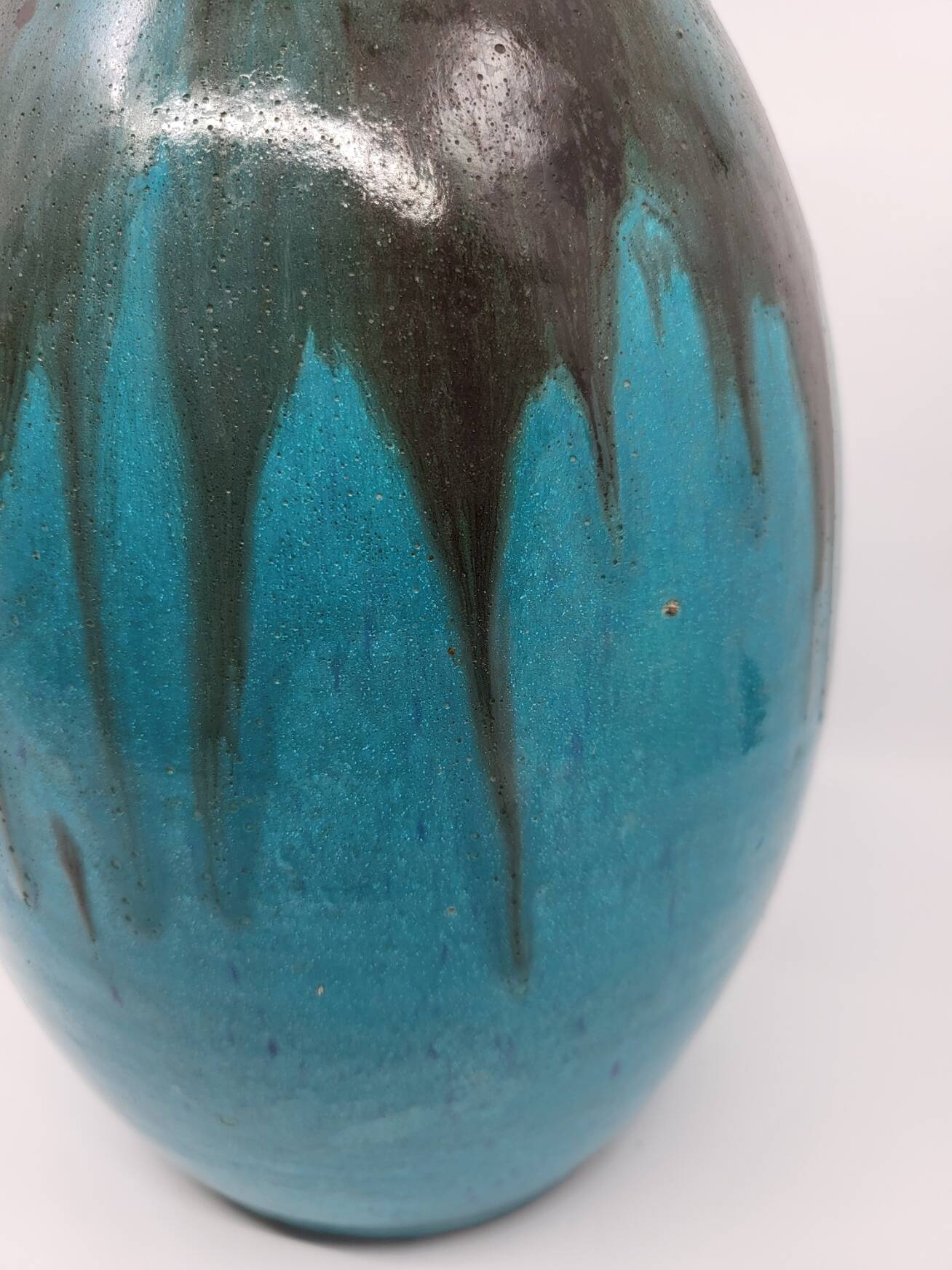 Primavera Vase for Spring in French Art Deco blue ceramic