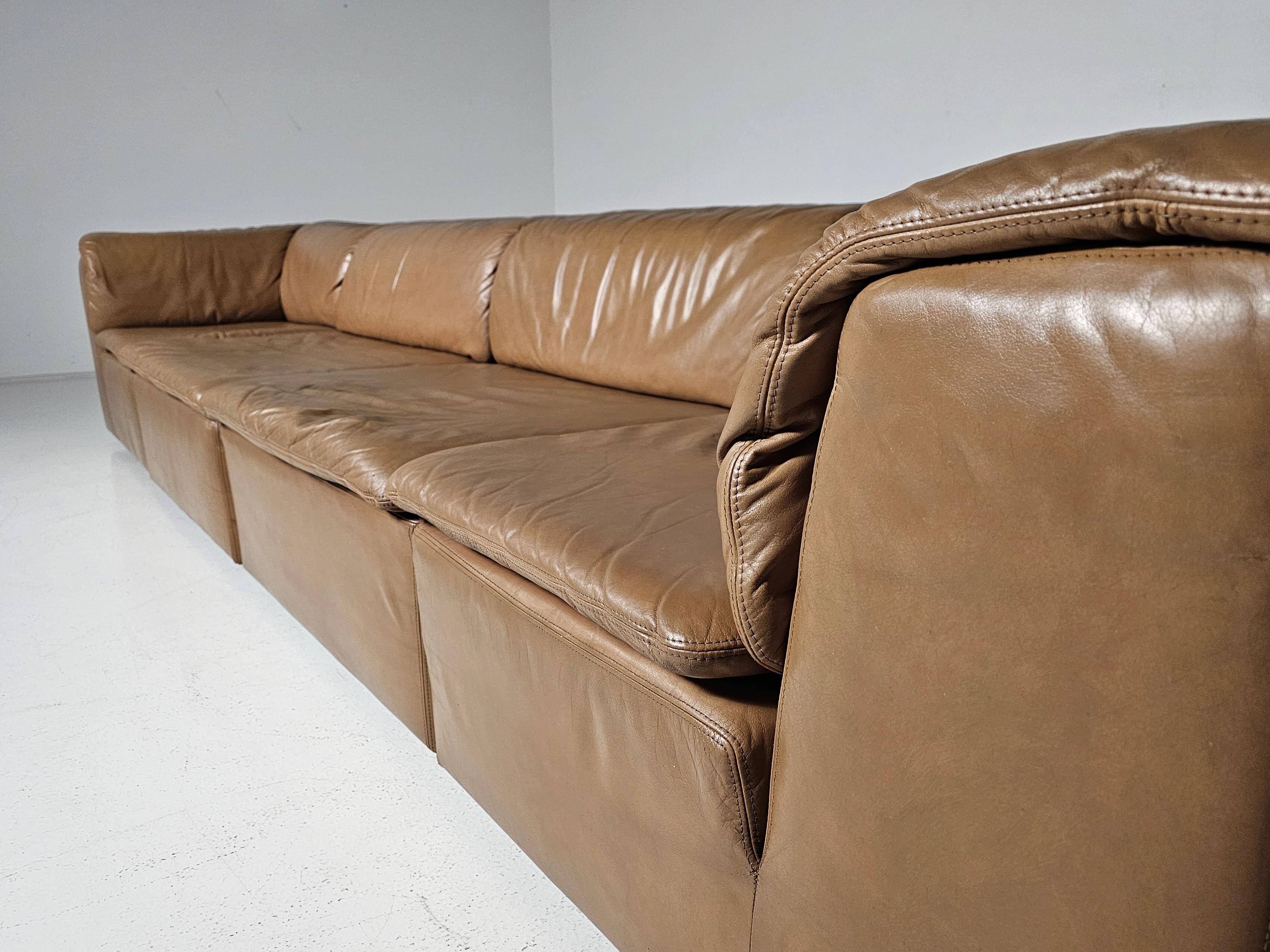 Modular "Jeep" sectional sofa in light brown leather by Anita Schmidt for Durlet, 1970.