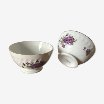 Duo de bols vintage en porcelaine blanche décor fleurs de violettes et liséré or / argent