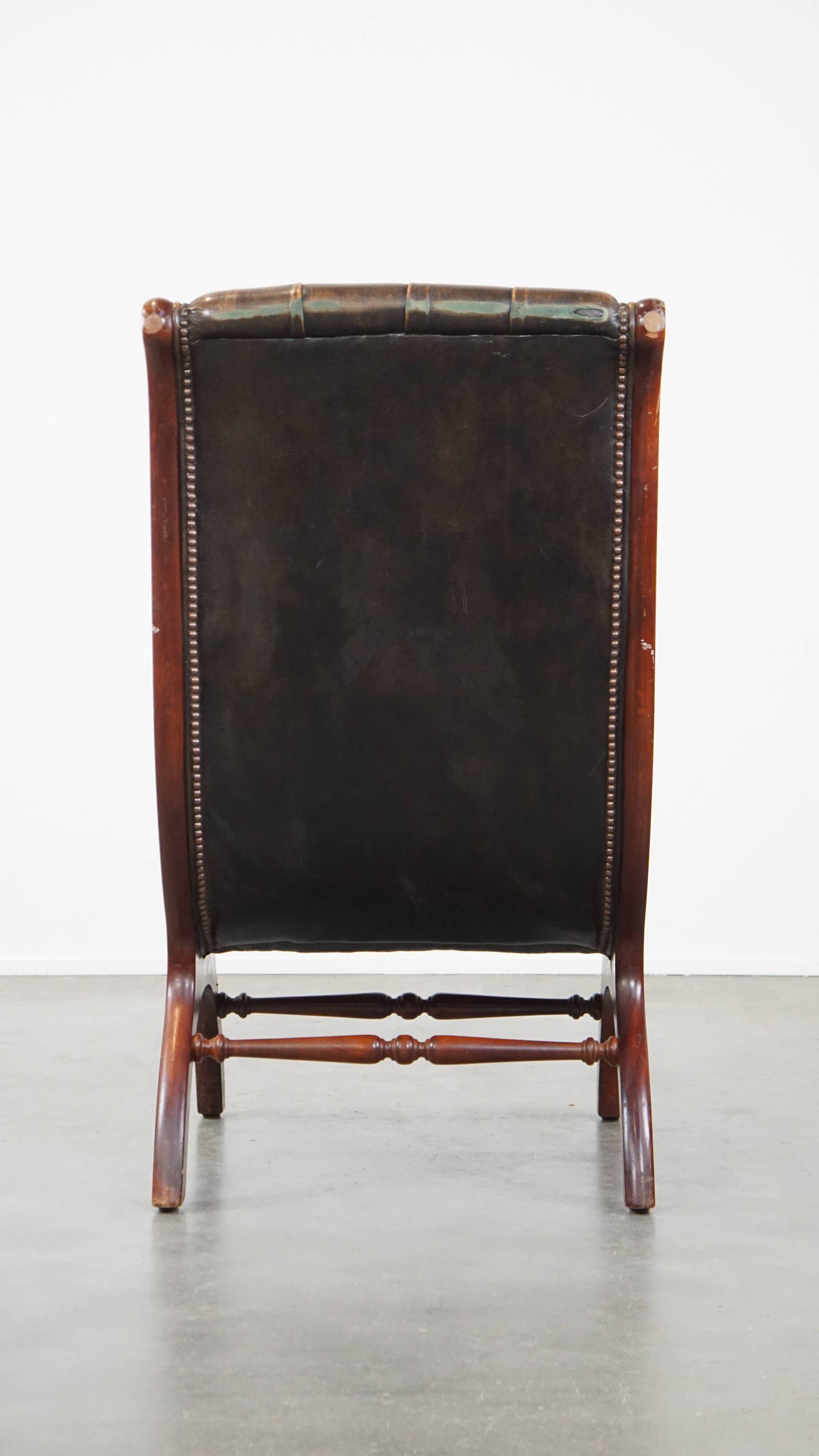 Green Vintage Leather English Chesterfield Armchair Combined with Wood