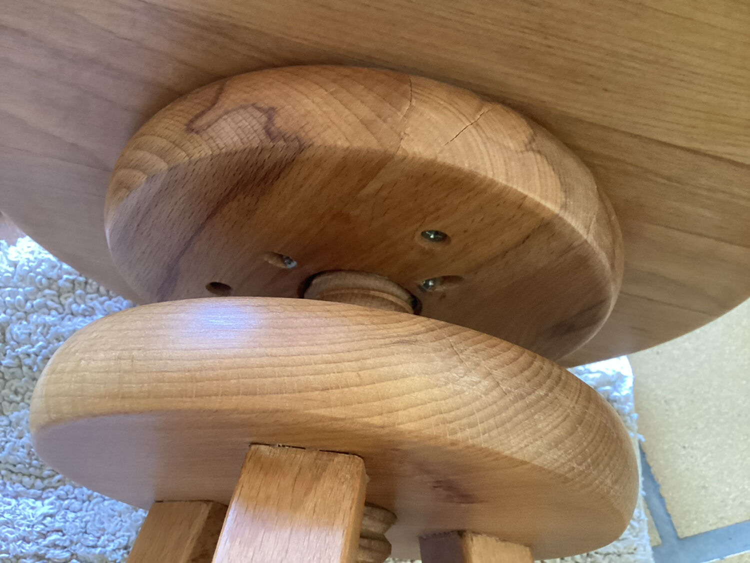 Tabouret à vis bois dit d’horloger