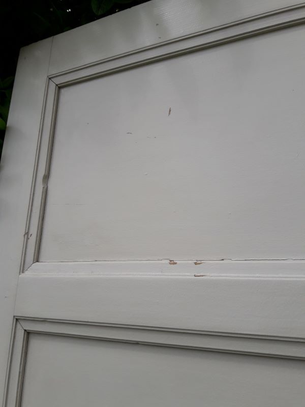 Porte vintage panneautée