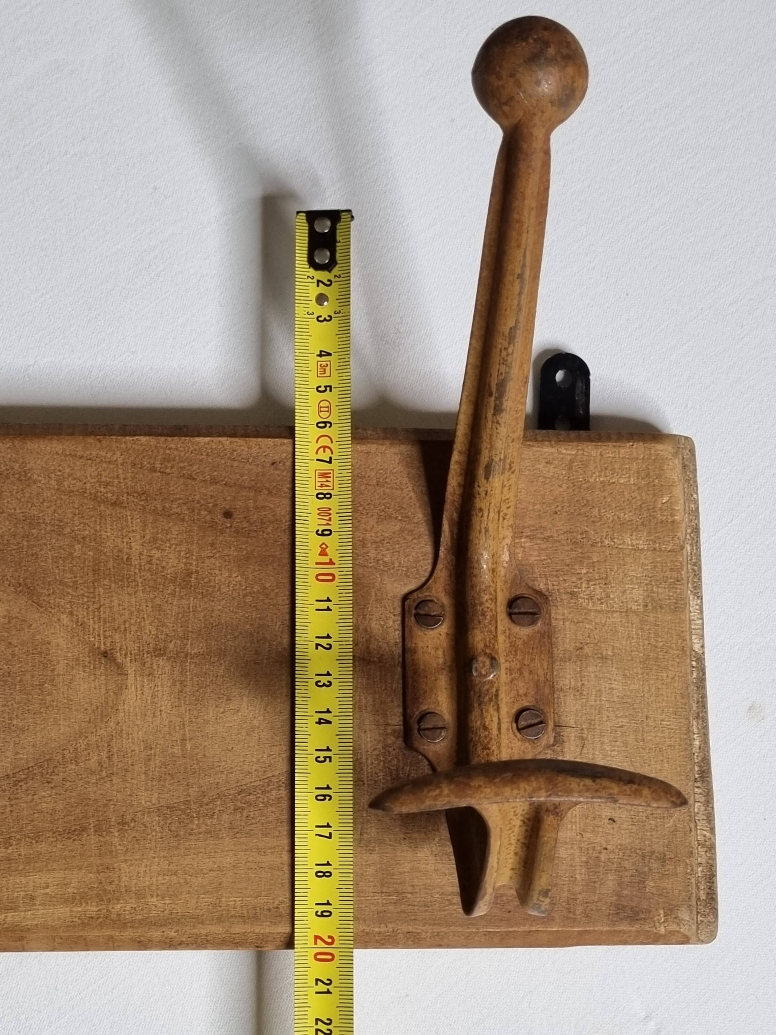 School wall coat rack, old, 5 hooks, 81 cm