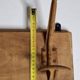 School wall coat rack, old, 5 hooks, 81 cm