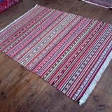 Handmade Indian Kilim 200x142cm