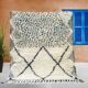 Authentic handmade pure wool rug in black and white, size 1.5/2.5 m.
