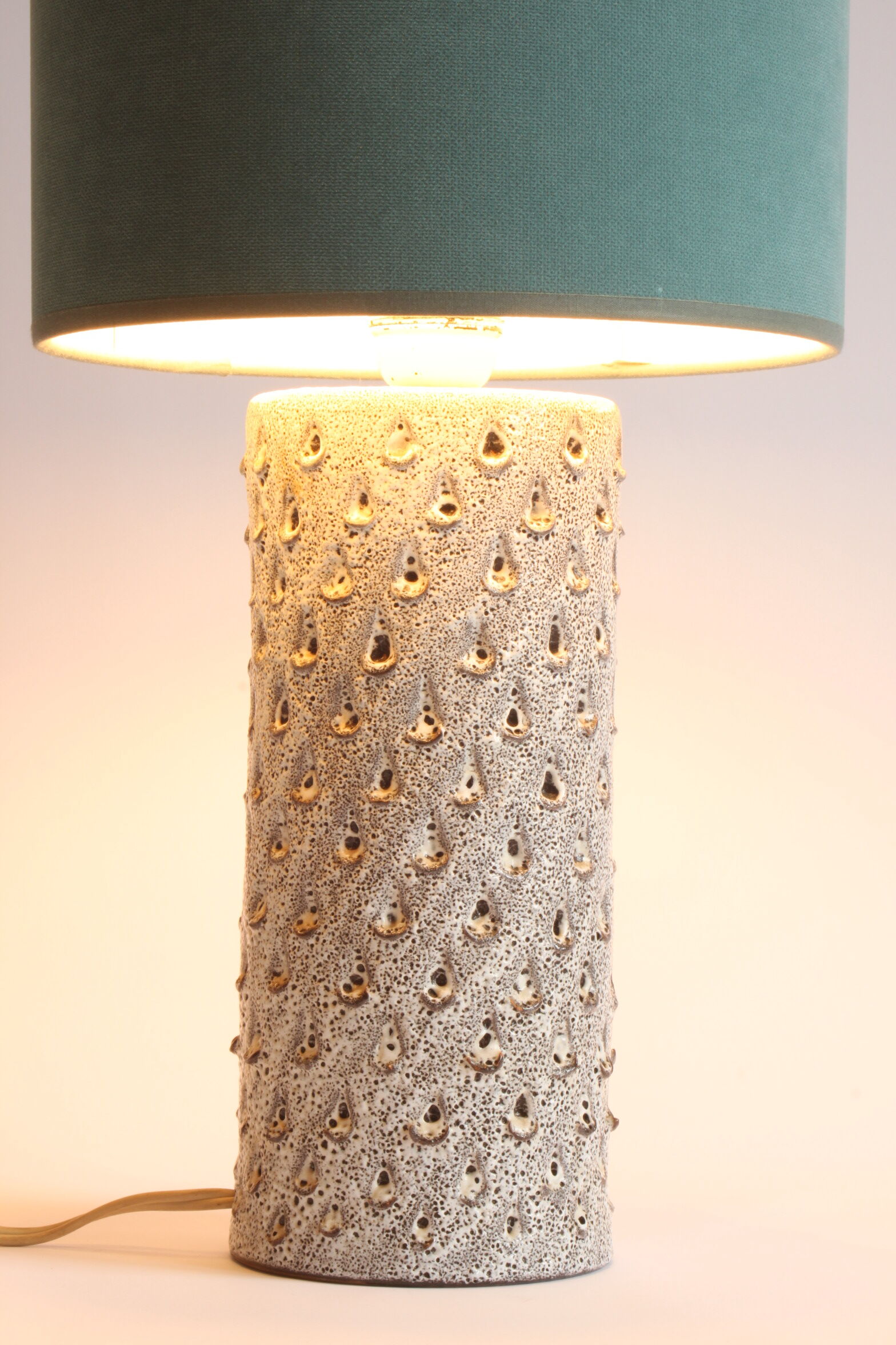 Fratelli Fianciullacci teardrop pattern cylinder table lamp, Italy, 1960s
