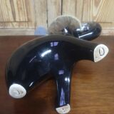 Zoomorphic ram vase 50 60 tripod