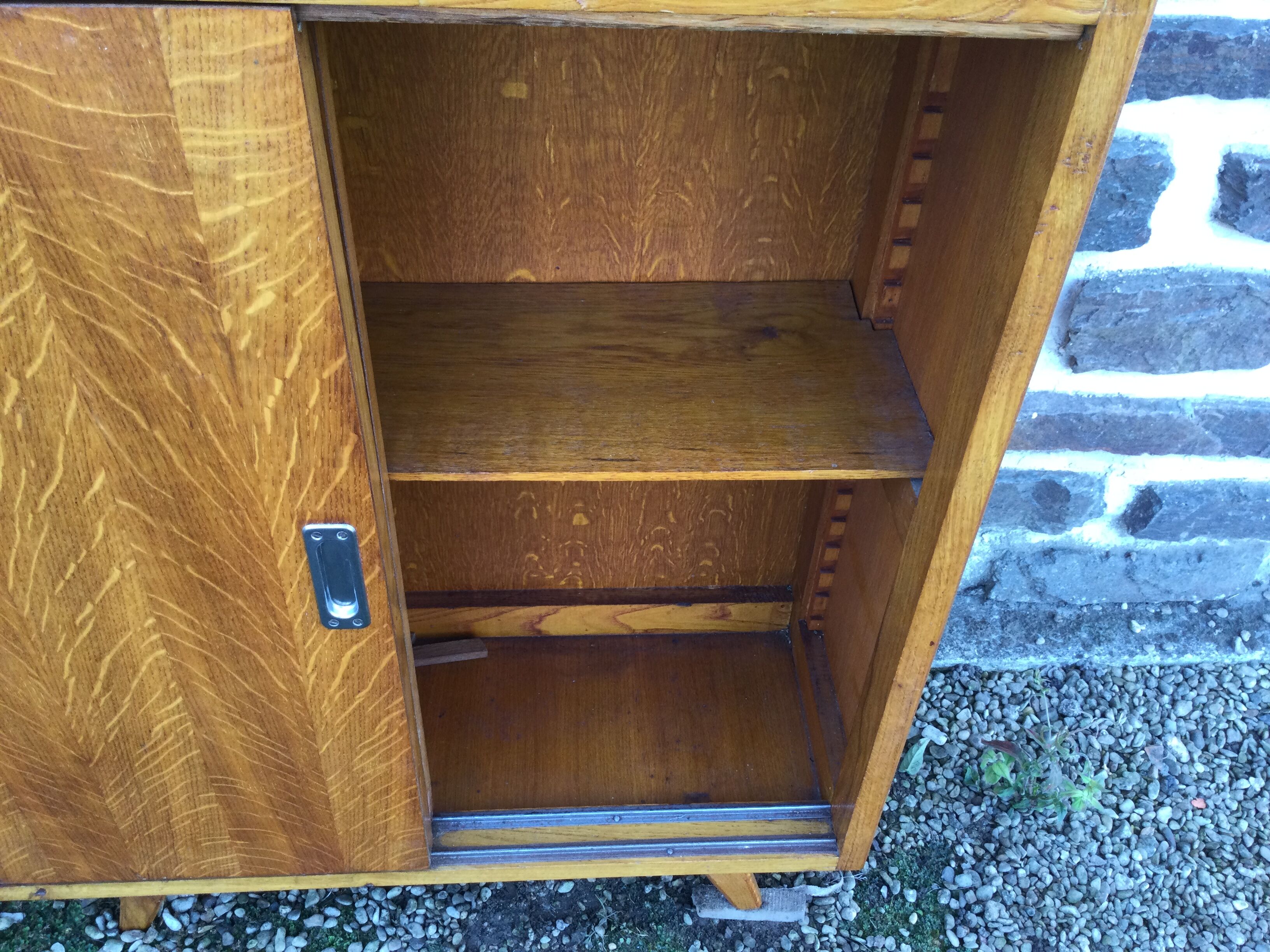 Vintage library