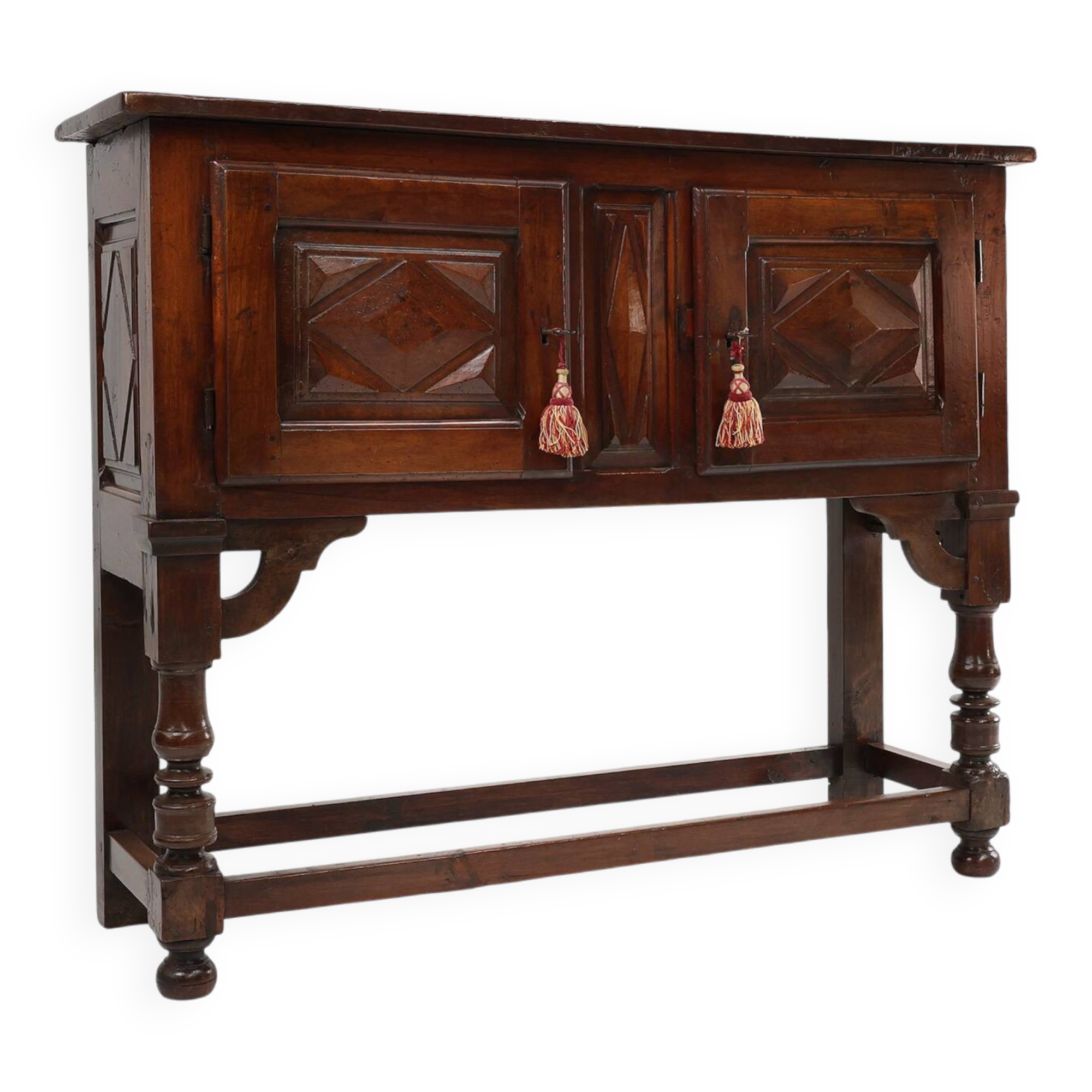 Antique 16th century Spanish carved cabinet in oak.