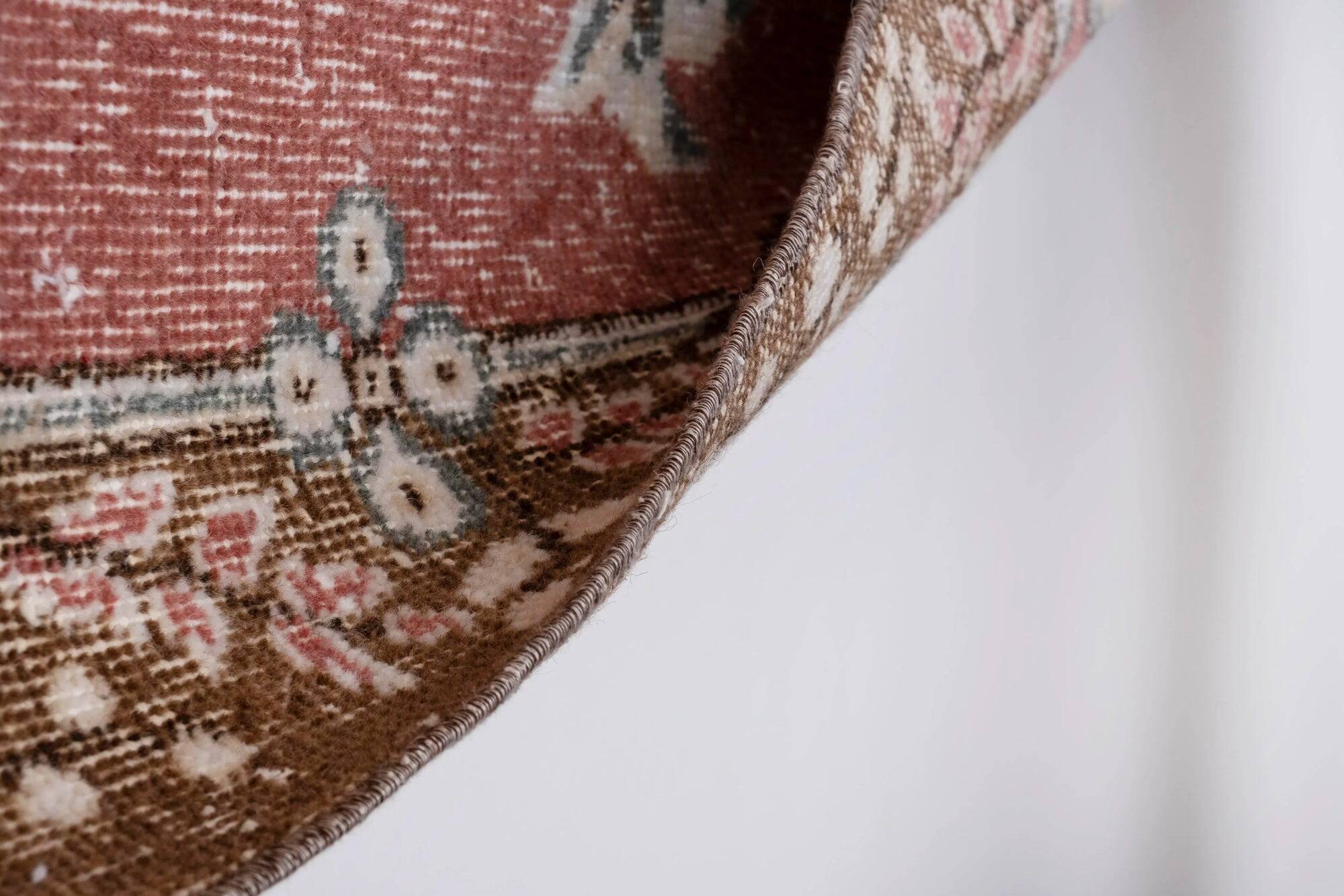 Tapis turc vintage fait main