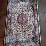 Handmade Pakistani wool and silk rug 124x77cm