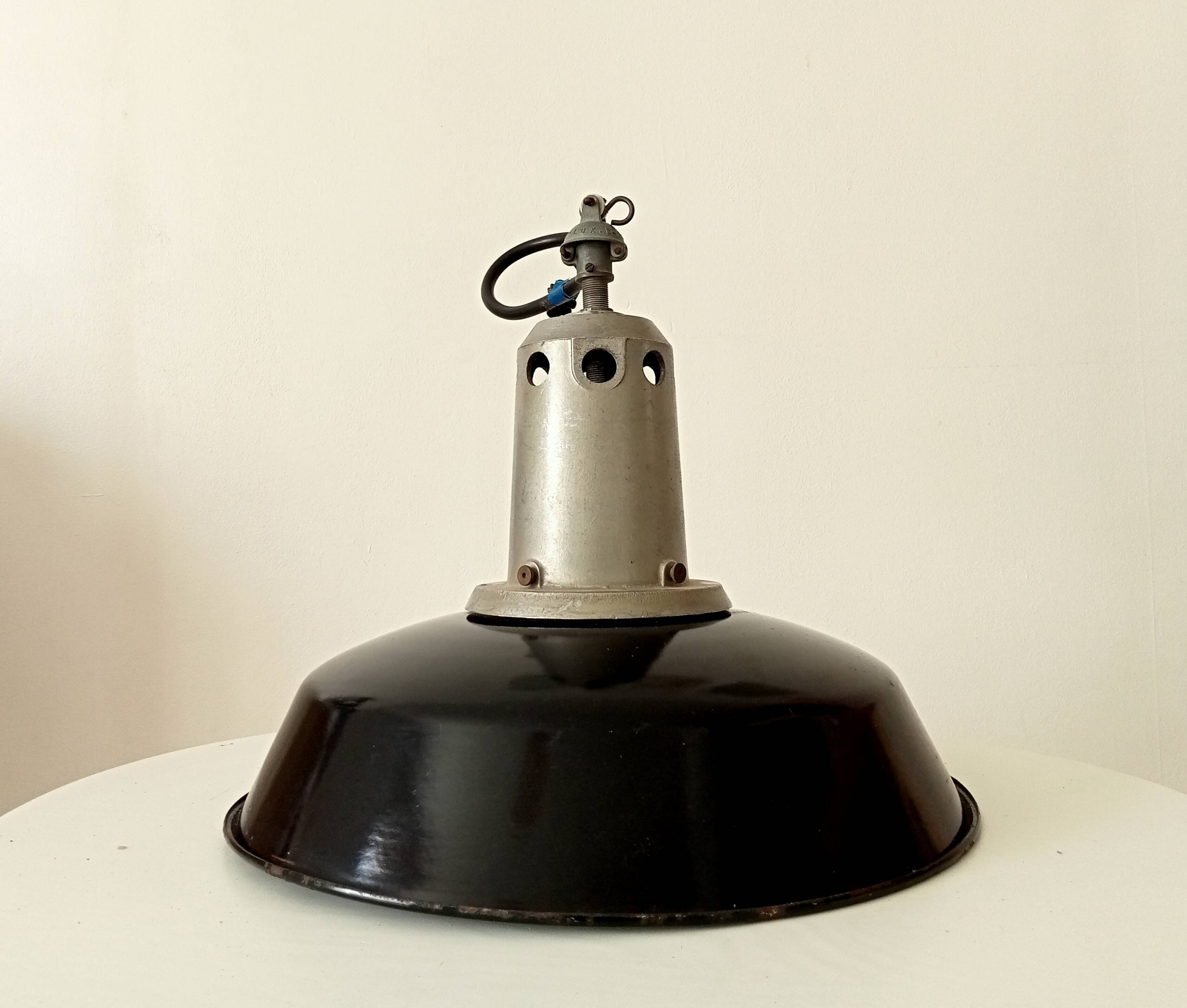 Vintage enamel industrial suspension Reflecto