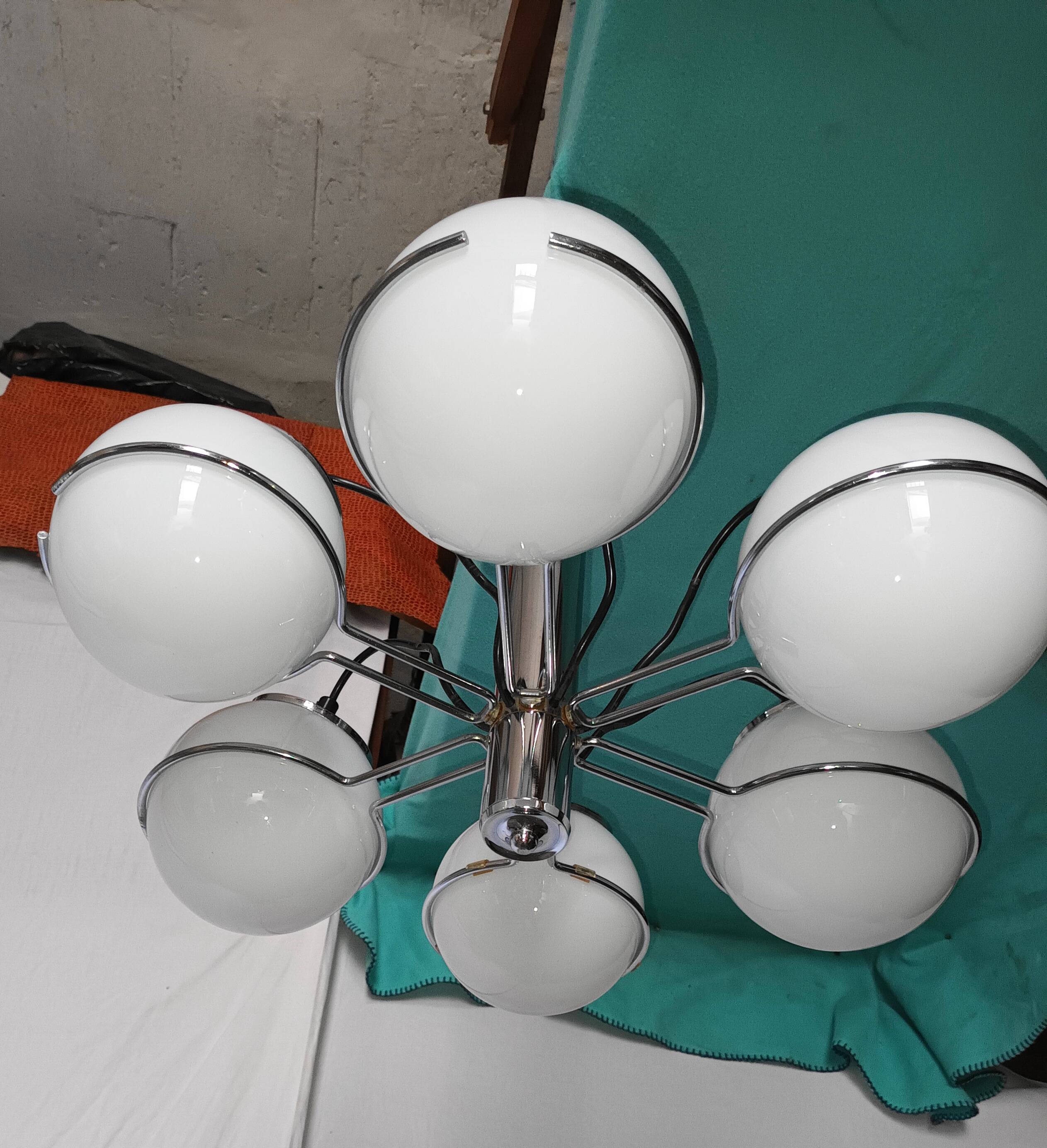 Italian Targetti Sankey chandelier from the 70s