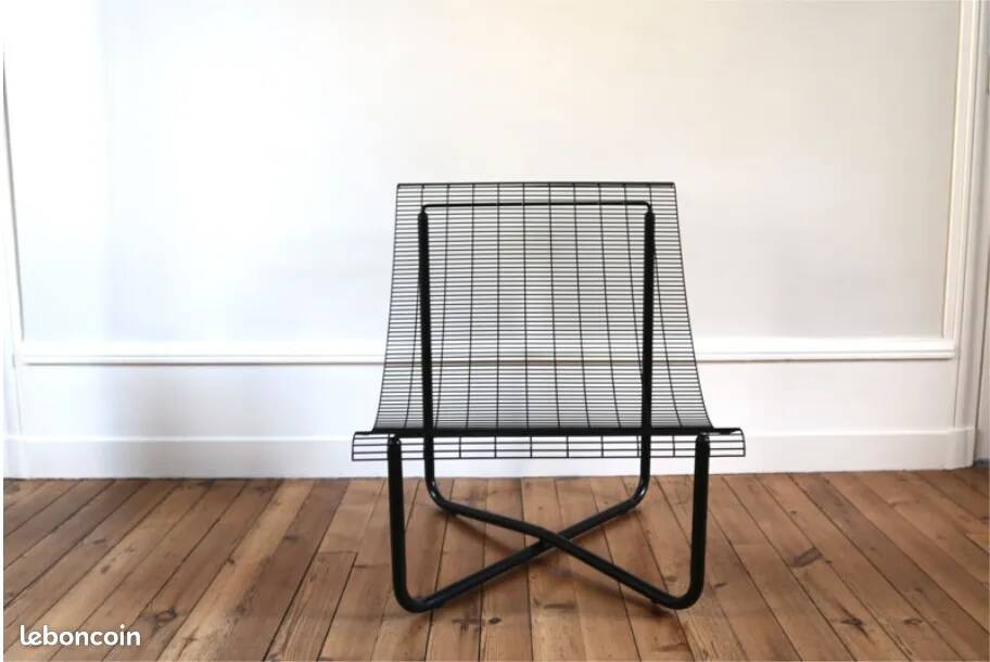 Vintage 1980s Habitat armchair