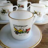Set de 10 tasses en Arcopal illustrées de vieilles voitures