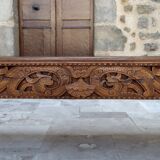 Important Indonesian bench in carved wood, Early 20th century