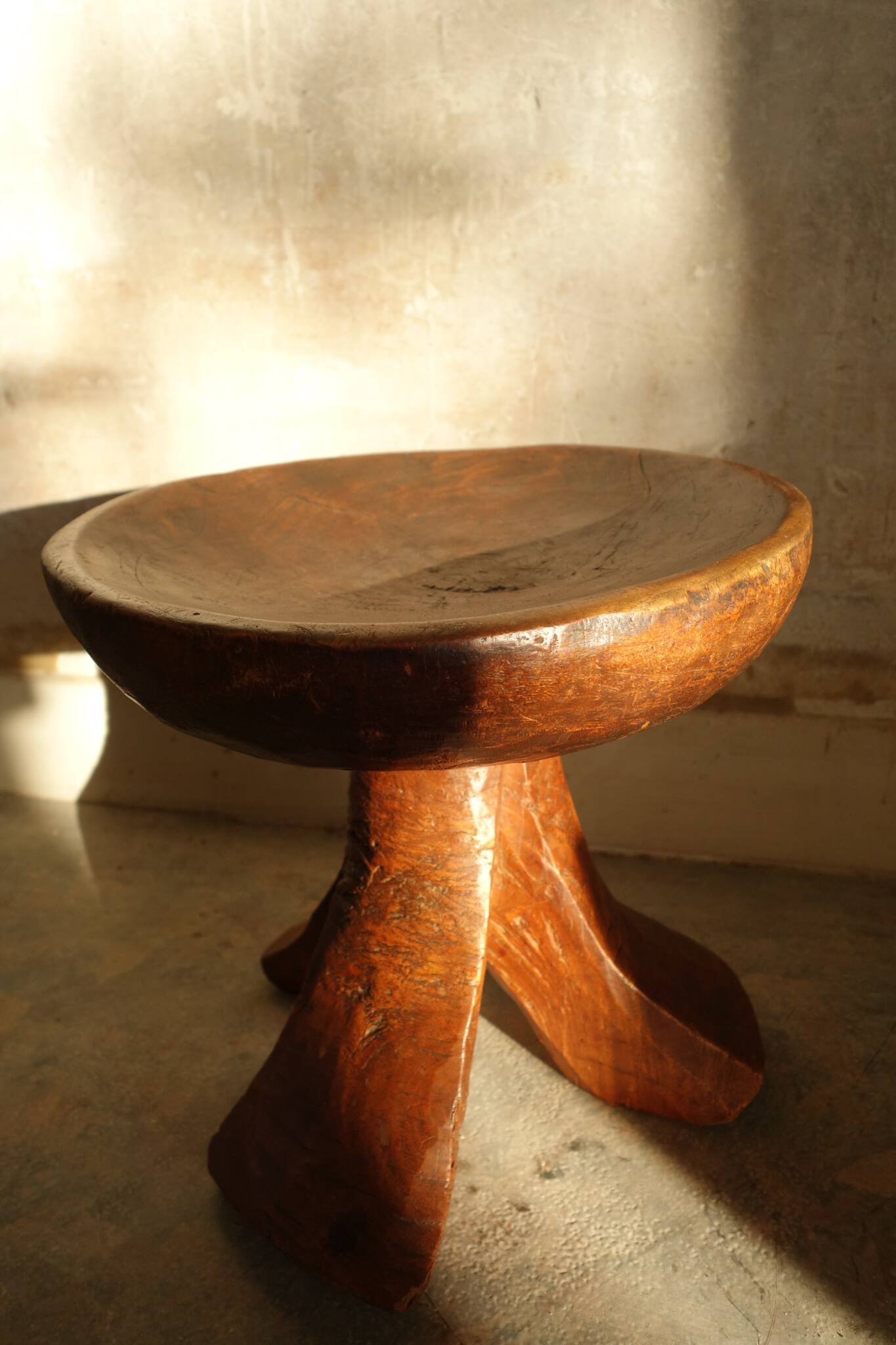 Tabouret africain ancien