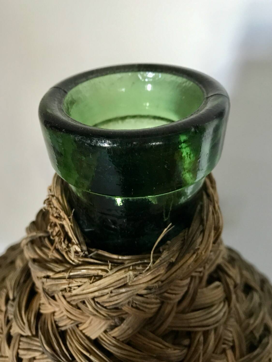 Dame Jeanne clissée osier