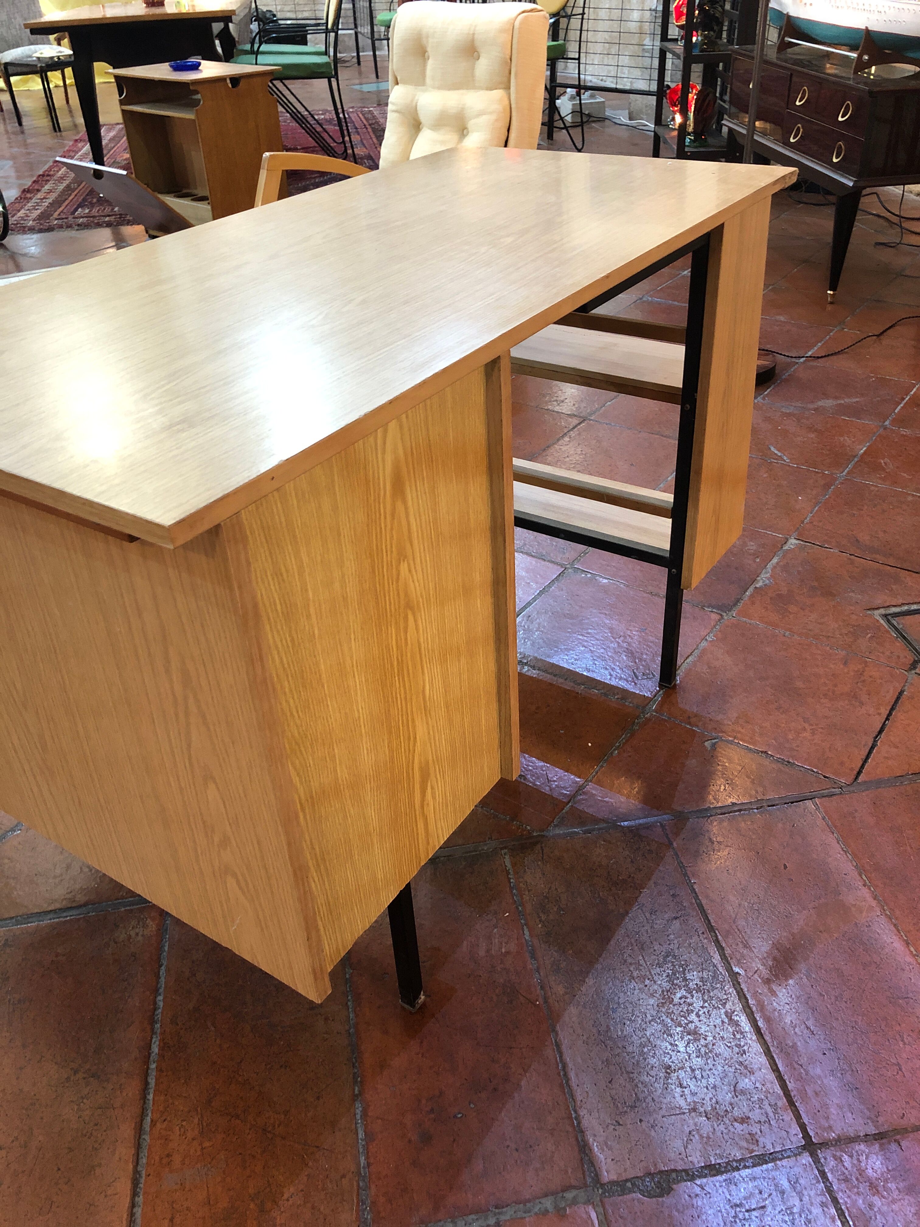 Bureau vintage