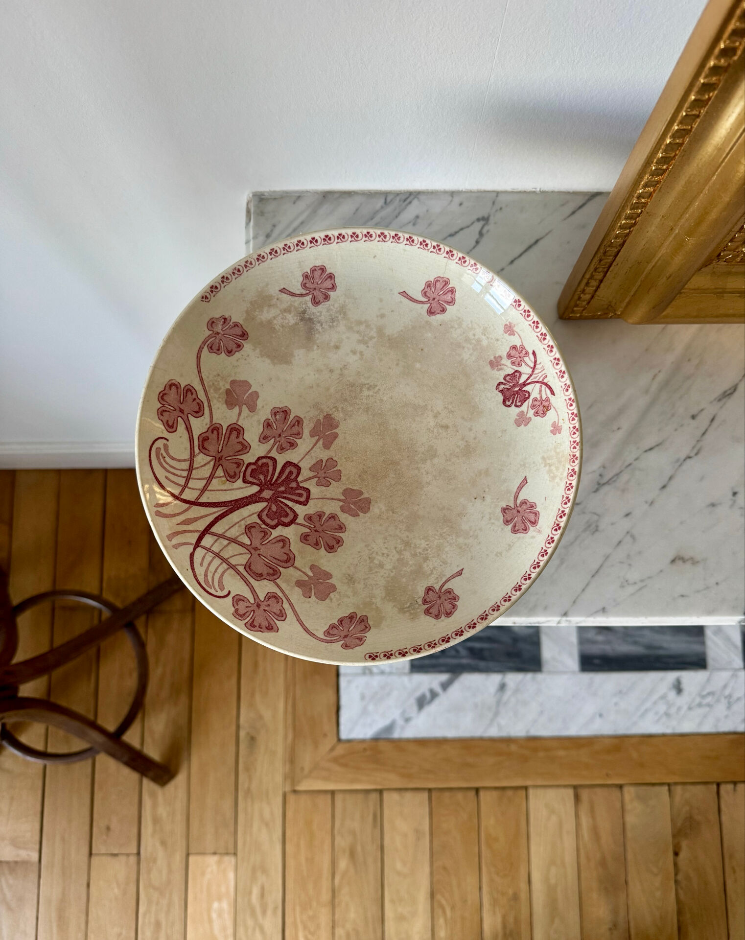 Antique compote dish in Lunéville faience.