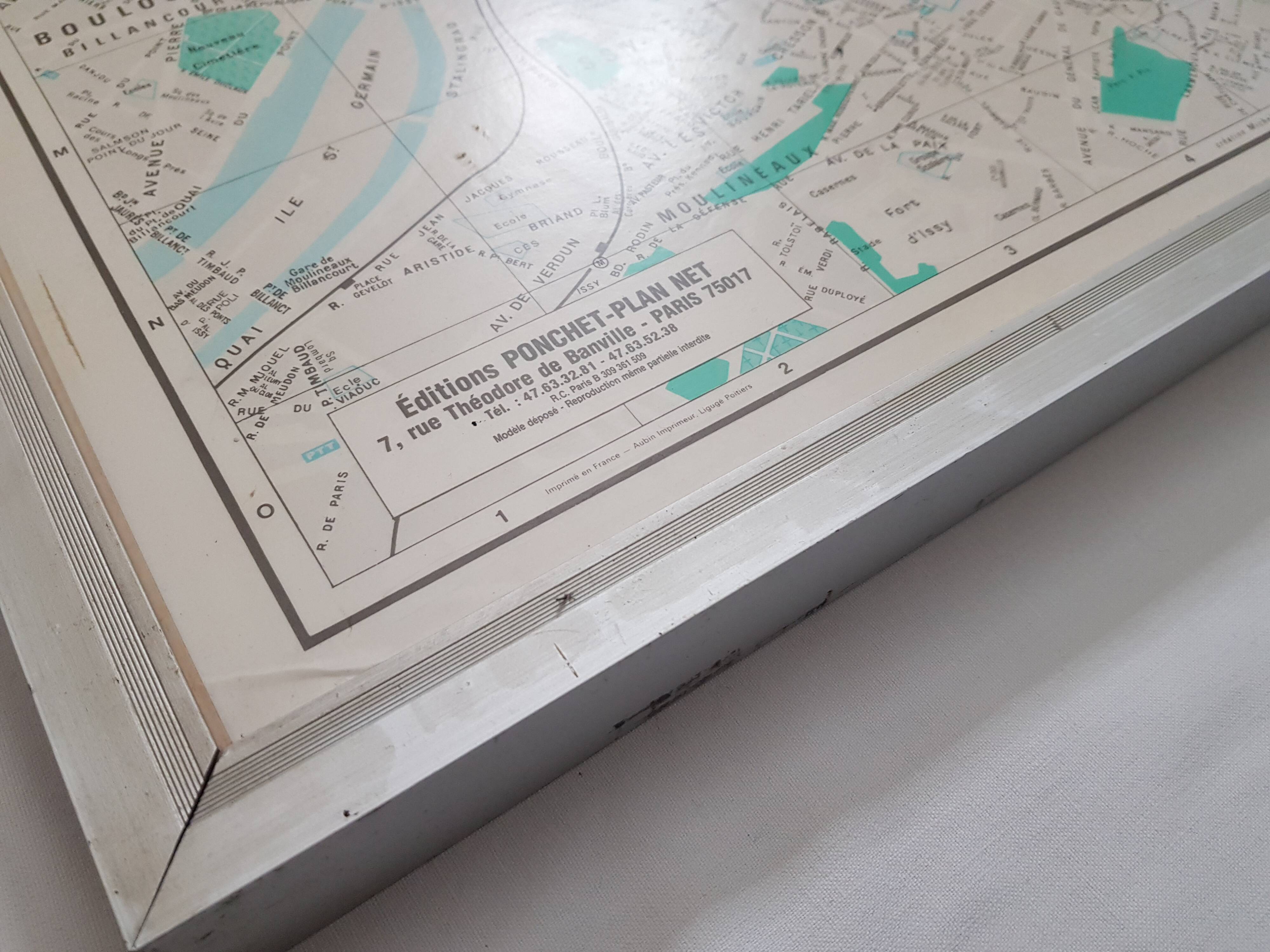 Map of Paris XXL, boroughs and neighborhoods 80 - 142x104cm