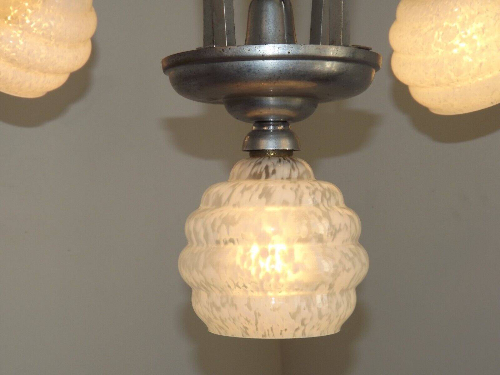 French Art Deco chandelier in silver-finished brass with 5 lights, Clichy white glass 4456.