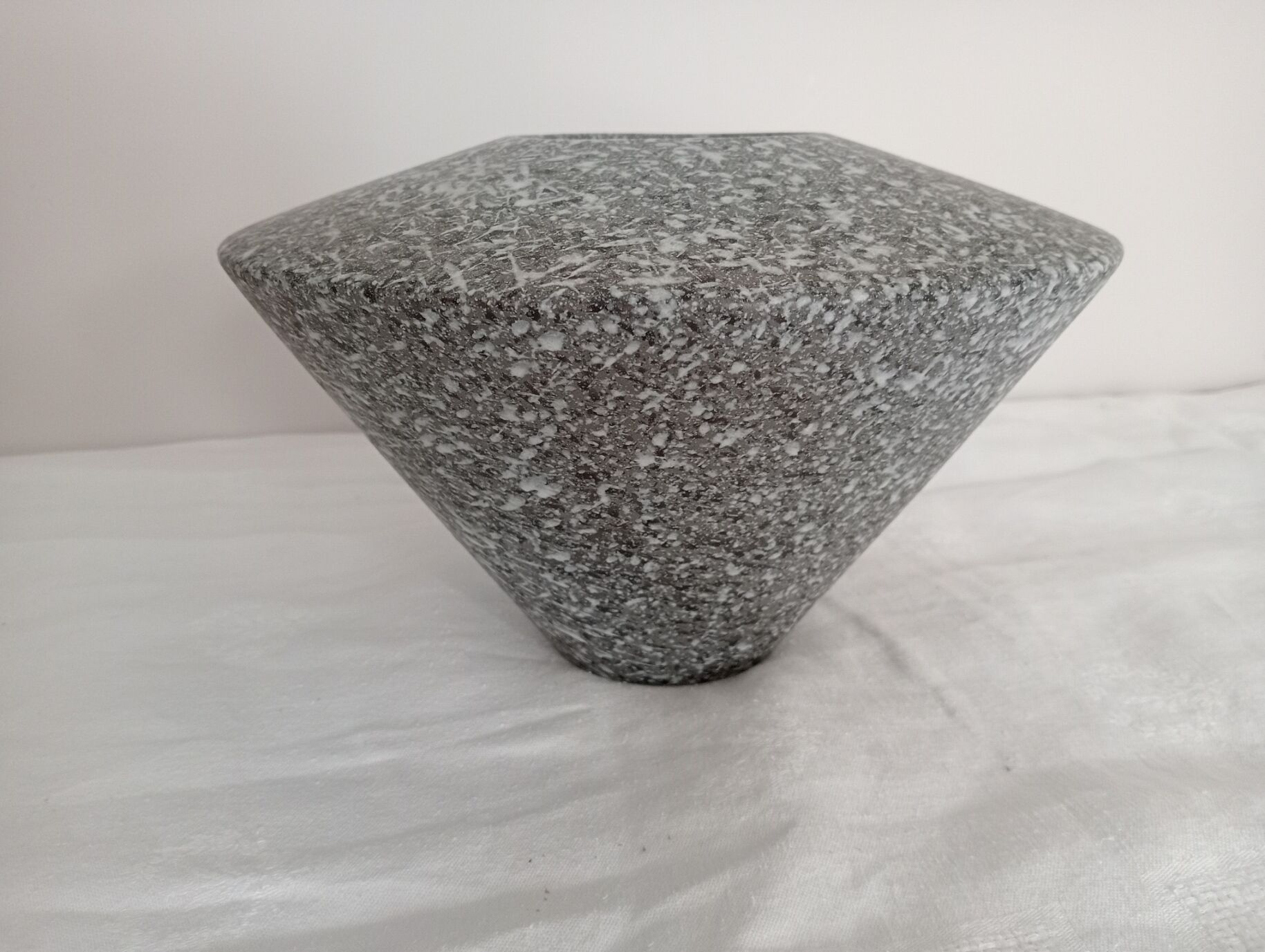 Vase signed Claude Dumas 1980