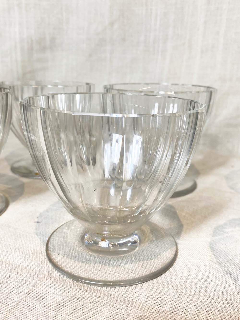 Service of 12 dessert cups, crystal