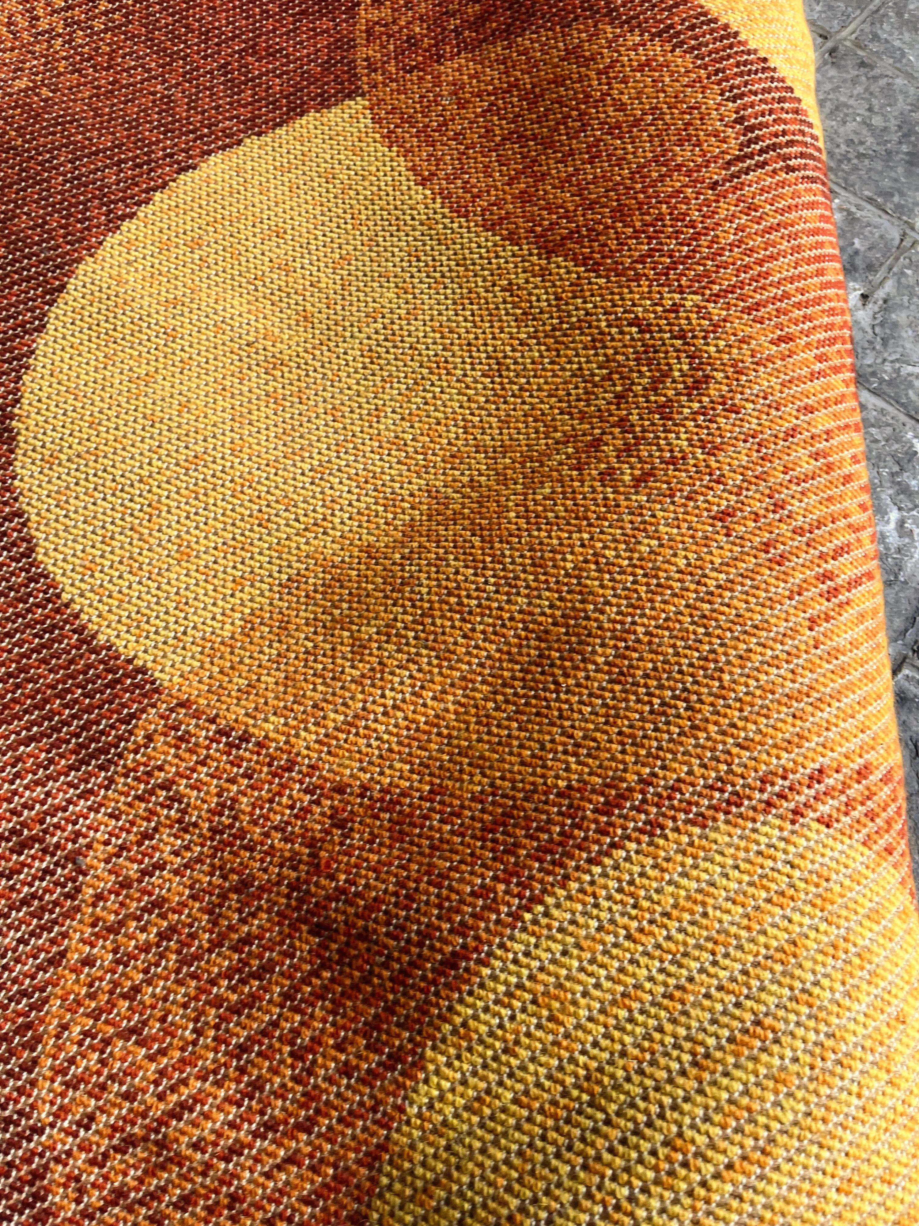 Vintage rug round psyche wool orange 70's
