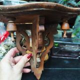 petite étagère sellette ancienne en bois découpé