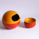 Space age snack bowl set, Japan 1970s. Set of 8.