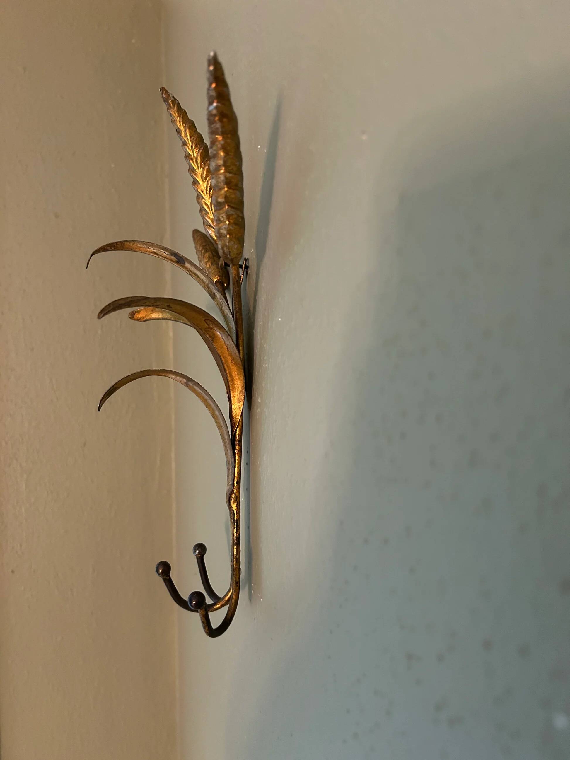 Set of 3 wheat sheaf coat hooks, Italy, 1960s, Hans Kogl style.