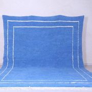 Tapis marocain traditionnel en laine bleue, fait main