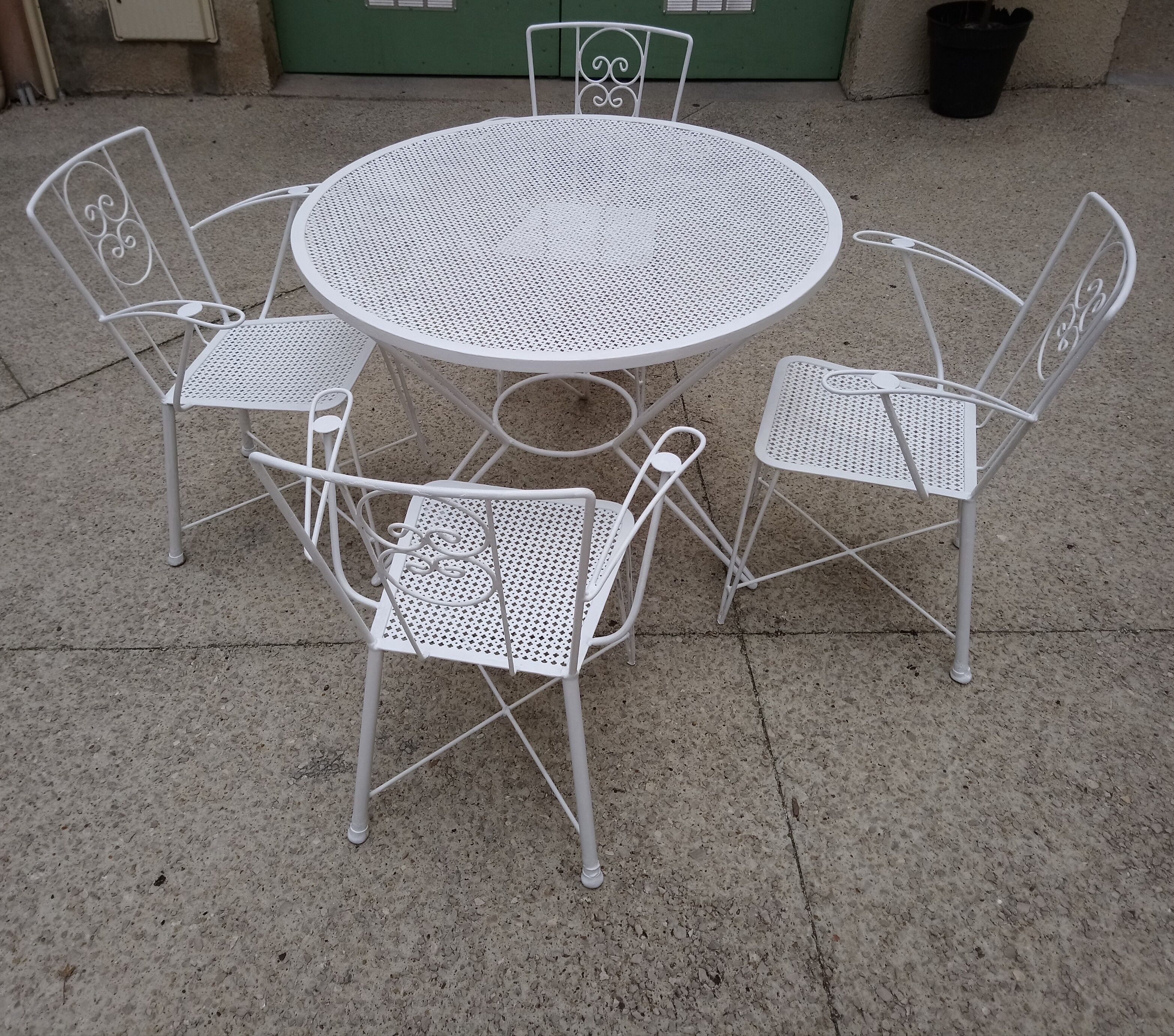 Garden set in wrought iron  60s 70s